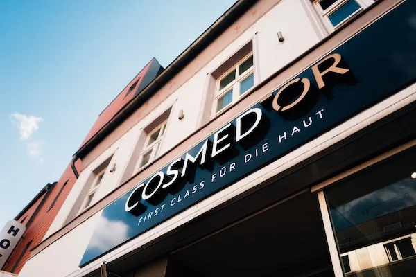 COSMED`OR bietet Ihnen umfassende Kosmetikbehandlung in Köln